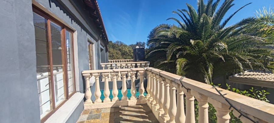 4 Bedroom Property for Sale in WestLake Country Safari Estate North West